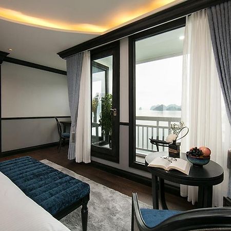 فندق Lapinta Luxury Cruises ها لونغ المظهر الخارجي الصورة