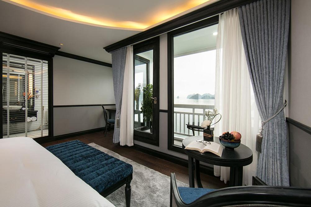 فندق Lapinta Luxury Cruises ها لونغ المظهر الخارجي الصورة