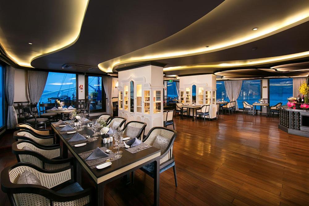 فندق Lapinta Luxury Cruises ها لونغ المظهر الخارجي الصورة